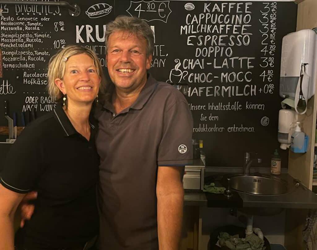 Sandra und Frank Axmann im Podcast SandBankLiebe der Nordseeinsel Juist